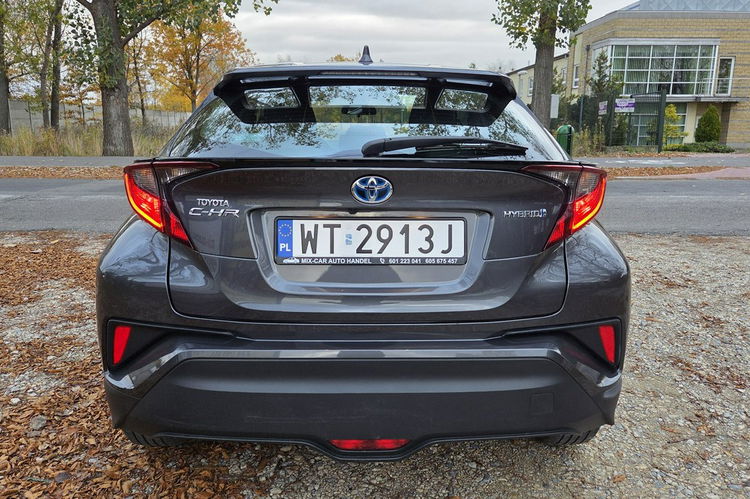 Toyota C-HR 1.8 HSD Lift 41 tyś km Ast. Pasa Distronic kamera Super Stan zdjęcie 6