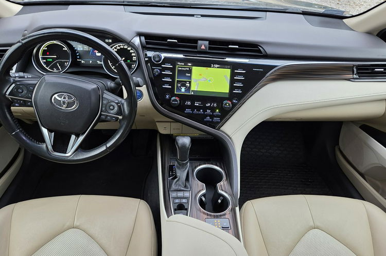 Toyota Camry 2.5 Hybrid FV 23% Salon PL Jasna Skóra Blisy Hand Free Navi Super Stan zdjęcie 10