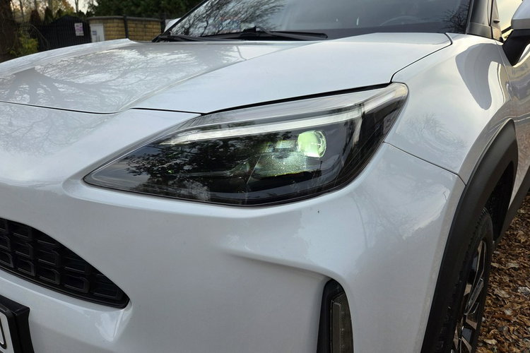 Toyota Yaris Cross 1.5 HSD Full Led Hand Free Ast. Pasa Distronic Kamera Super Stan zdjęcie 9