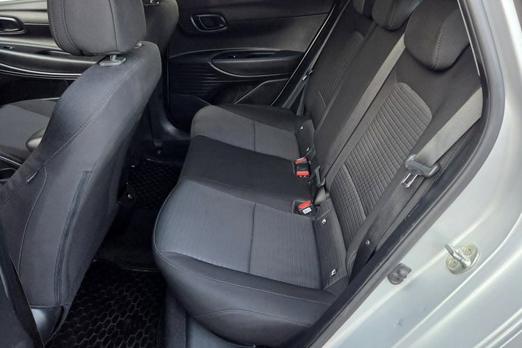 Hyundai i20 1.2 MPI 84KM, MODERN, Salon PL. Bezwypadkowy, Bogate wyposażenie , zdjęcie 18