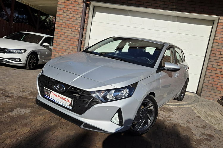 Hyundai i20 1.2 MPI 84KM, MODERN, Salon PL. Bezwypadkowy, Bogate wyposażenie , zdjęcie 4