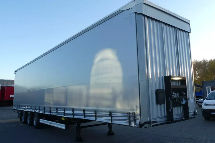 KAESSBOHRER MEGA / FIRANKA / OŚ PODNOSZONA / DACH PODNOSZONY / zdjęcie 13