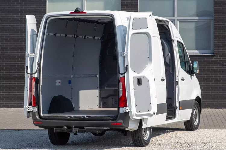 Mercedes Sprinter L2H2 317 CDI ŚREDNI zdjęcie 31