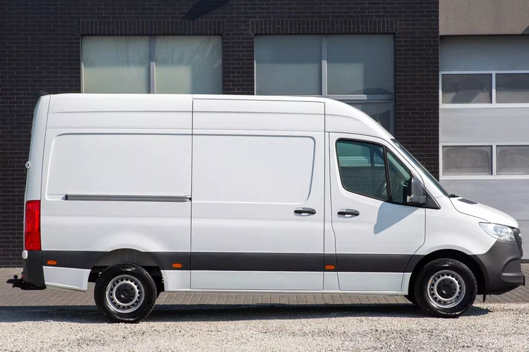 Mercedes Sprinter L2H2 317 CDI ŚREDNI zdjęcie 32