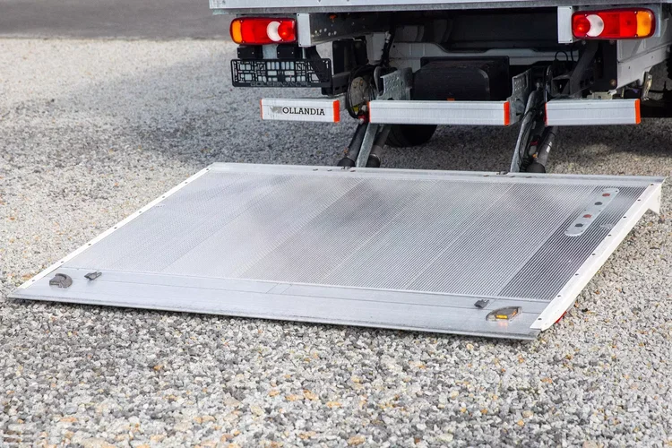 Fiat Ducato 8 palet KONTENER + WINDA dHollandia 750kg zdjęcie 31