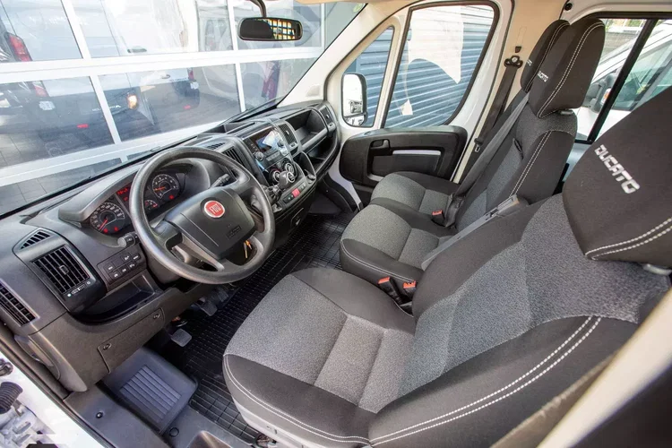 Fiat Ducato 2.3 DOKA 7-OSÓB SKRZYNIA 2.93m Maxi zdjęcie 23