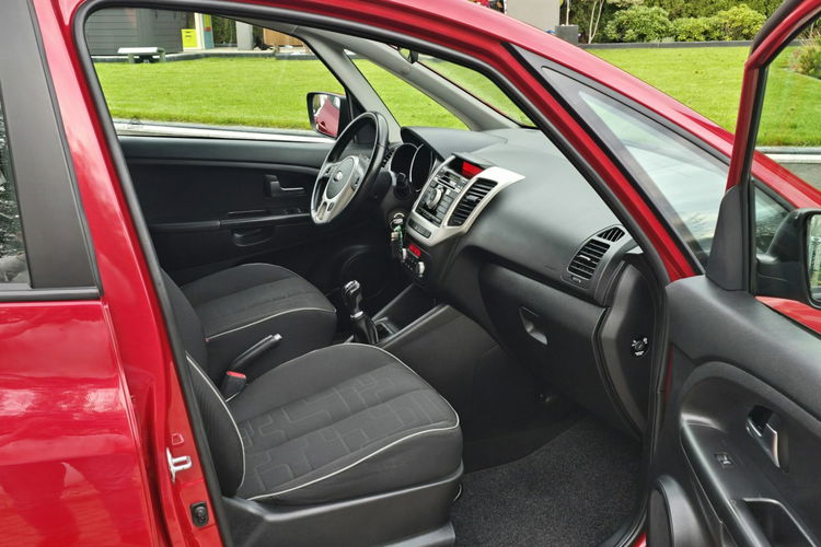 Kia Venga 1.6 CRDI 116 KM / 53 tyś przebiegu - JAK NOWA zdjęcie 11