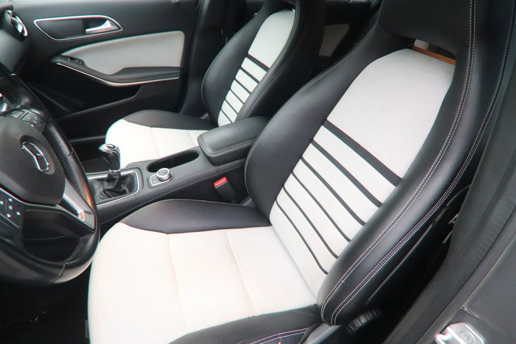 Mercedes A 180 Avantgarde, 6-bieg, zarejestrowany zdjęcie 11