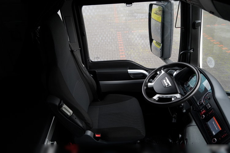 MAN TGS 18.440 / XLX / NAVI  zdjęcie 26