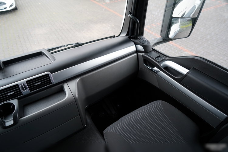 MAN TGS 18.440 / XLX / NAVI  zdjęcie 32