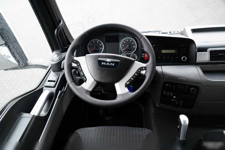 MAN TGS 26.480 / 6X6 / 3 STRONNA WYWROTKA /  HYDROBURTA / UAL /BORDMATIC  zdjęcie 38