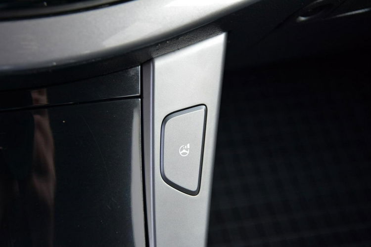 Hyundai i40 1.6GDI(135KM) Led Navi Kamera Klimatronic Parktronik Hak Alu 16" zdjęcie 29