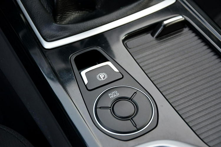 Hyundai i40 1.6GDI(135KM) Led Navi Kamera Klimatronic Parktronik Hak Alu 16" zdjęcie 31