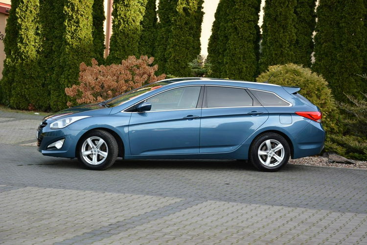 Hyundai i40 1.6GDI(135KM) Led Navi Kamera Klimatronic Parktronik Hak Alu 16" zdjęcie 4