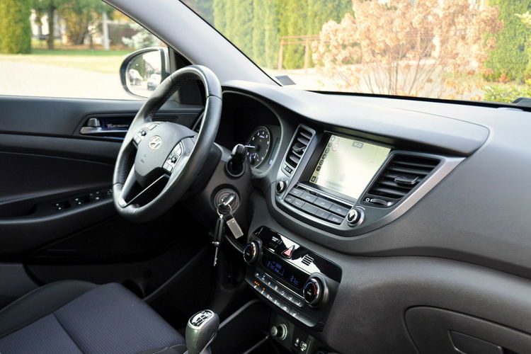 Hyundai Tucson 1.6T(177KM) 99tyś.km Led Navi Kamera Reling Welur I Wł BLS Alu19"ASO zdjęcie 18