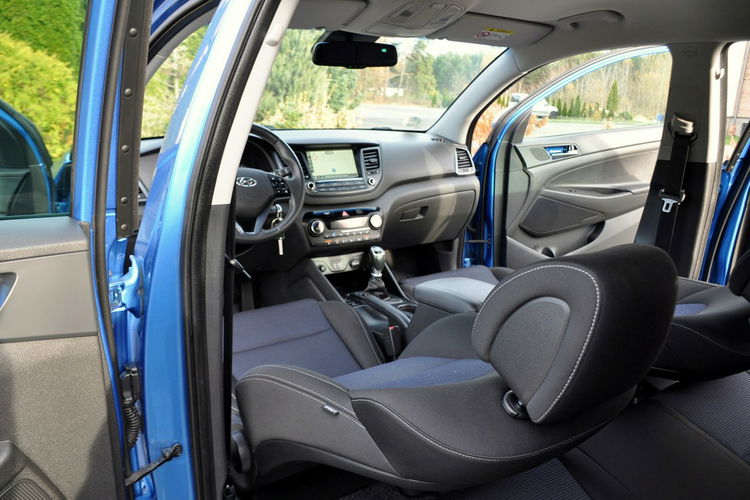 Hyundai Tucson 1.6T(177KM) 99tyś.km Led Navi Kamera Reling Welur I Wł BLS Alu19"ASO zdjęcie 27