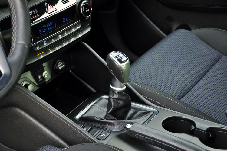 Hyundai Tucson 1.6T(177KM) 99tyś.km Led Navi Kamera Reling Welur I Wł BLS Alu19"ASO zdjęcie 35