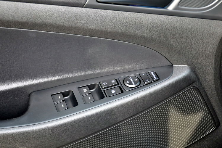 Hyundai Tucson 1.6T(177KM) 99tyś.km Led Navi Kamera Reling Welur I Wł BLS Alu19"ASO zdjęcie 37