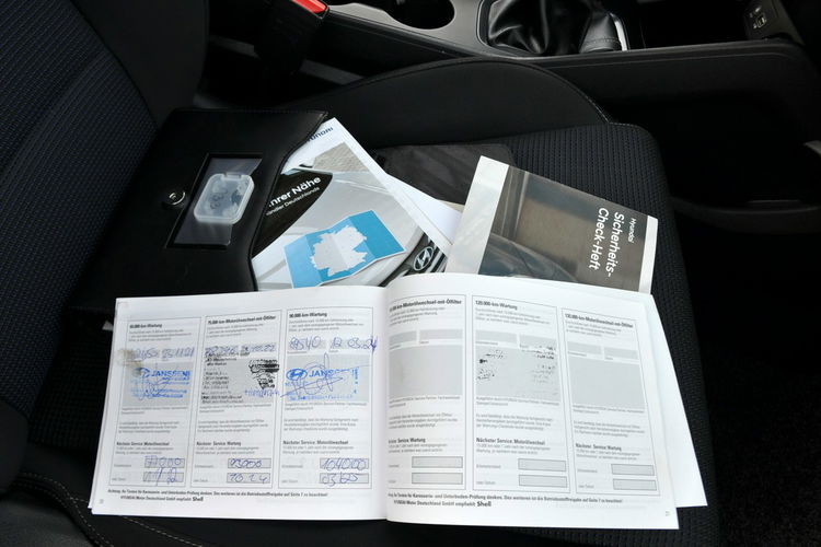 Hyundai Tucson 1.6T(177KM) 99tyś.km Led Navi Kamera Reling Welur I Wł BLS Alu19"ASO zdjęcie 40