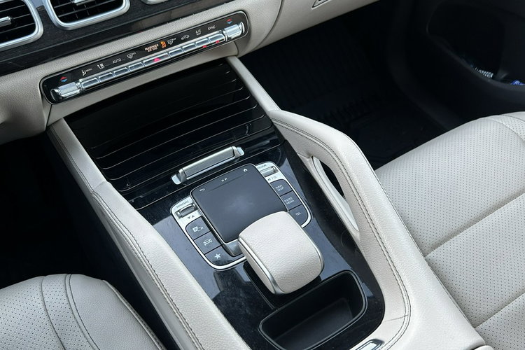 Mercedes GLE 350 FulLed Szyber El.klapa El.fotele Jasne Skóry Virtual Biała perła zdjęcie 15