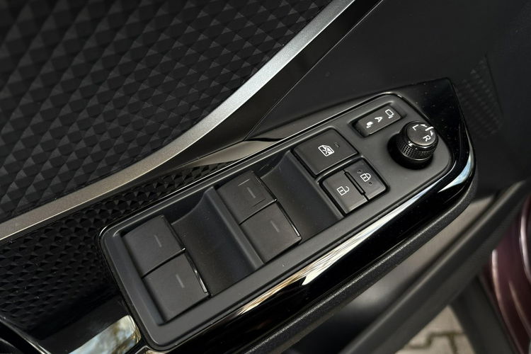 Toyota C-HR 1.8 HSD 122KM STYLE, salon Polska, gwarancja zdjęcie 19