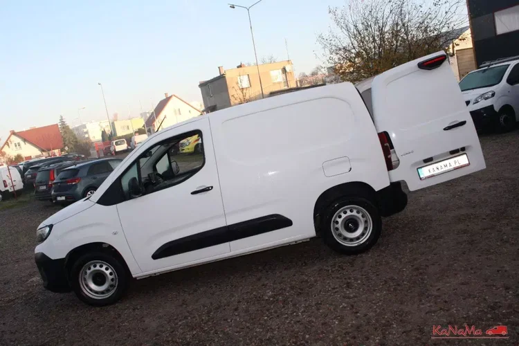 Opel Combo zdjęcie 10