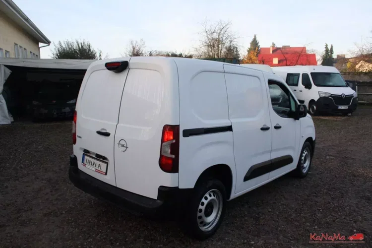 Opel Combo zdjęcie 19