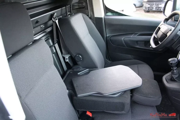 Opel Combo zdjęcie 24