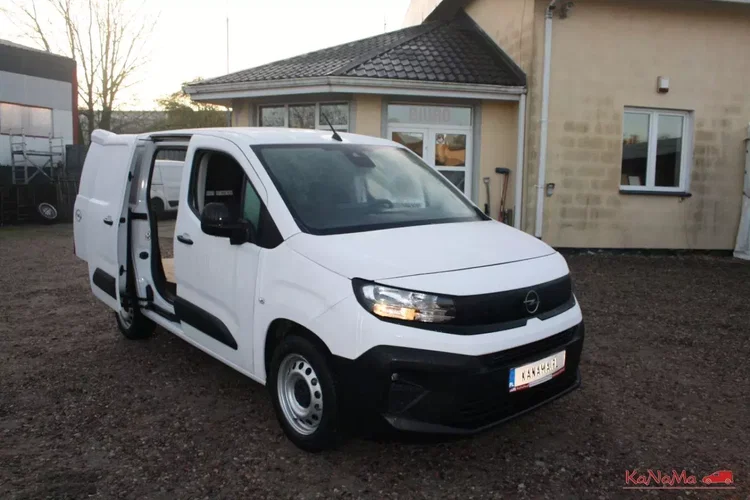 Opel Combo zdjęcie 7