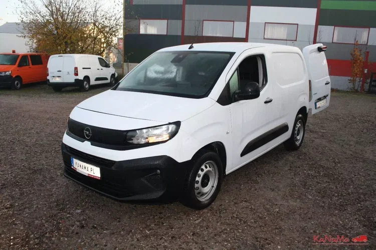 Opel Combo zdjęcie 9