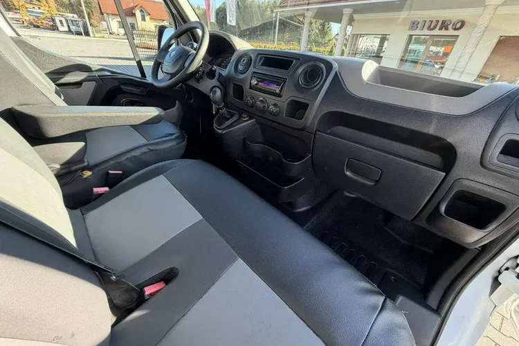Renault Master zdjęcie 19