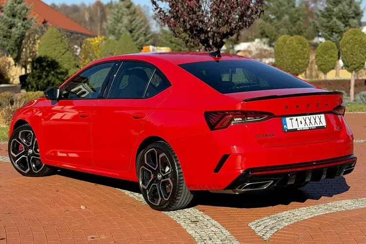 Skoda octavia zdjęcie 12