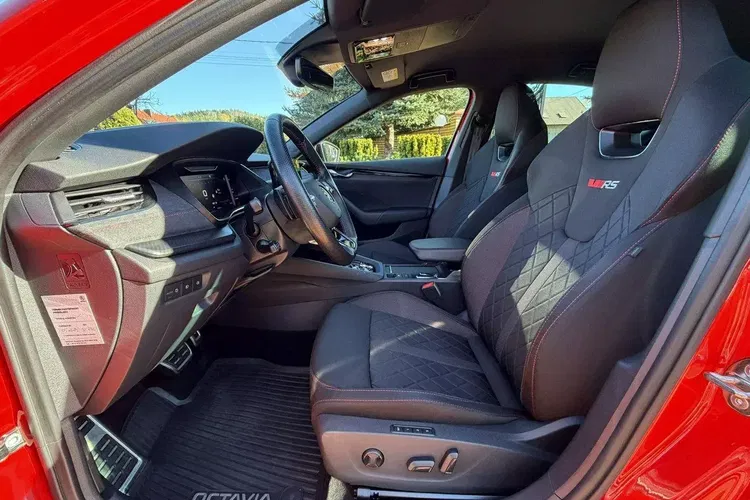 Skoda octavia zdjęcie 17