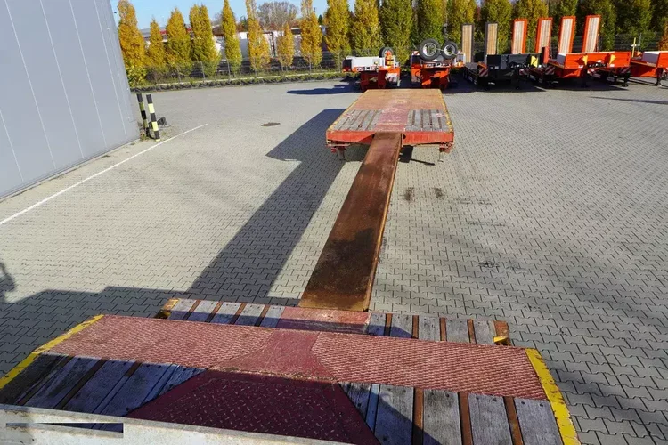 STOKOTA S4T.H4-01 / rozciągana do 36m / 4 osie skrętne / Pilot zdjęcie 9