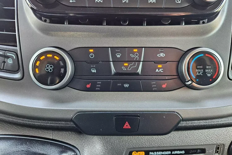 Ford transit-custom L2H2 72900zł NETTO Zabudowa warsztatowa 2.0TdCi/170KM zdjęcie 29