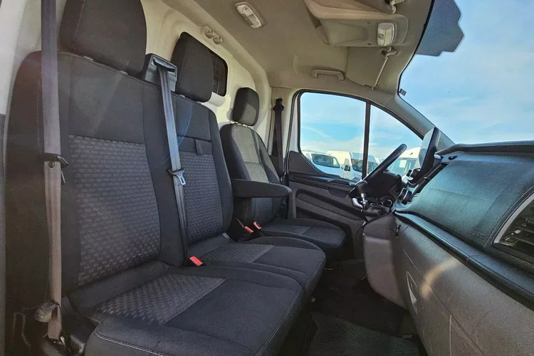 Ford transit-custom L2H2 72900zł NETTO Zabudowa warsztatowa 2.0TdCi/170KM zdjęcie 30