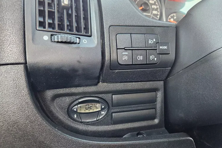 Peugeot boxer L3H2 74900zł NETTO Brygadówka 6 osób 2.2HDi/140KM zdjęcie 20