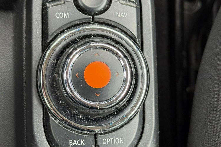 MINI Cooper Salon Polska II Właściel zdjęcie 23