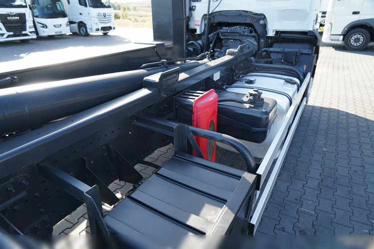 Iveco STRALIS 420 / HAKOWIEC / 6X4 /  MAREL   / UDŹWIG 17 275 KG / EURO 6  zdjęcie 33