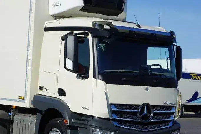 Mercedes ACTROS / 2540 / ACC / E 6 / ZESTAW PRZEJAZDOWY / CHŁODNIA + WINDA / 38 PALET zdjęcie 30
