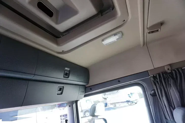 Scania G 490 / EURO 6 / CHŁODNIA + WINDA / 23 PALETY / OŚ SKRĘTNA zdjęcie 37