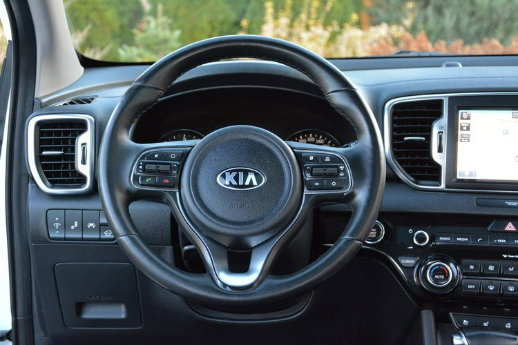 Sportage Biała Perła JBL Panorama Radar ACC Skóry Ledy 4wd Wentylacja ASO KIA zdjęcie 23