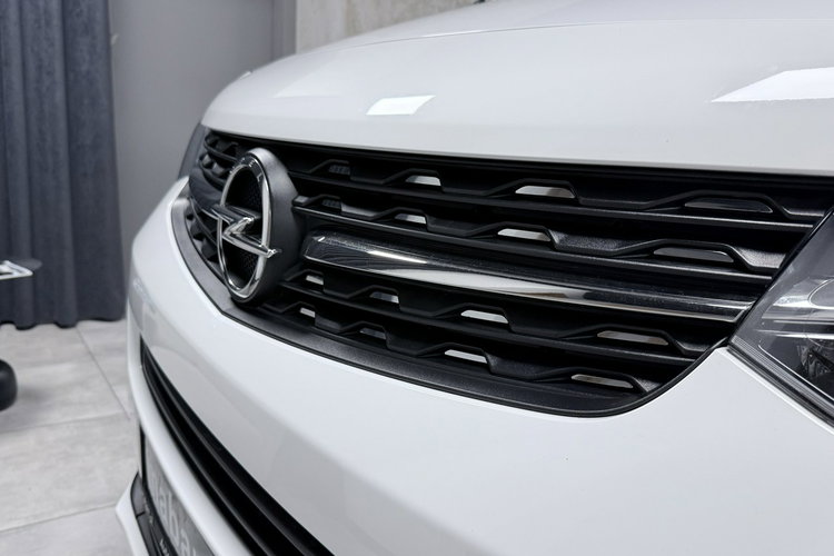 Opel Vivaro 2.0 Diesel 122KM L4H1 Exclusive AppleCar KeyLess Automat F-VAT zdjęcie 9