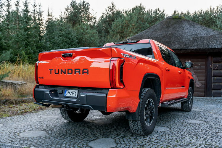 Toyota Tundra TRD Limited / Hybrid i-Force MAX / Webasto / Full opcja / Bezwypadkowy zdjęcie 40