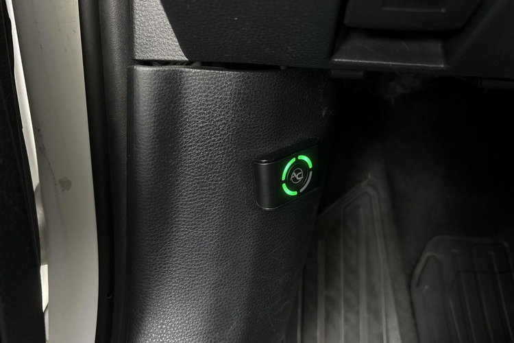 Toyota Corolla 1.8 Hybrid 122KM +LPG COMFORT, salon Polska, gwarancja, FV23% zdjęcie 21