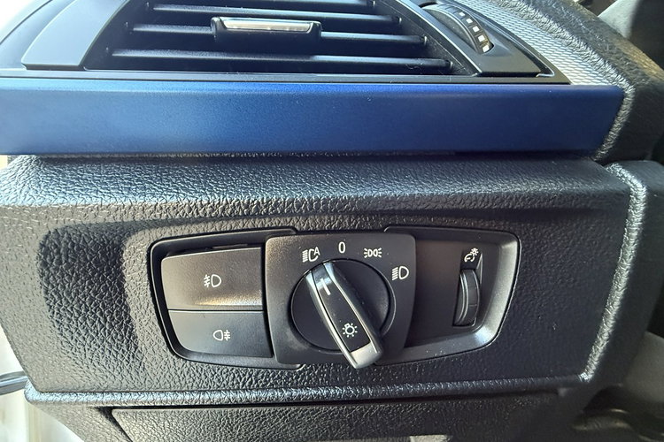 BMW 116 M pakiet AC SCHNITZER Bardzo zadbana oryginalny przebieg zdjęcie 38