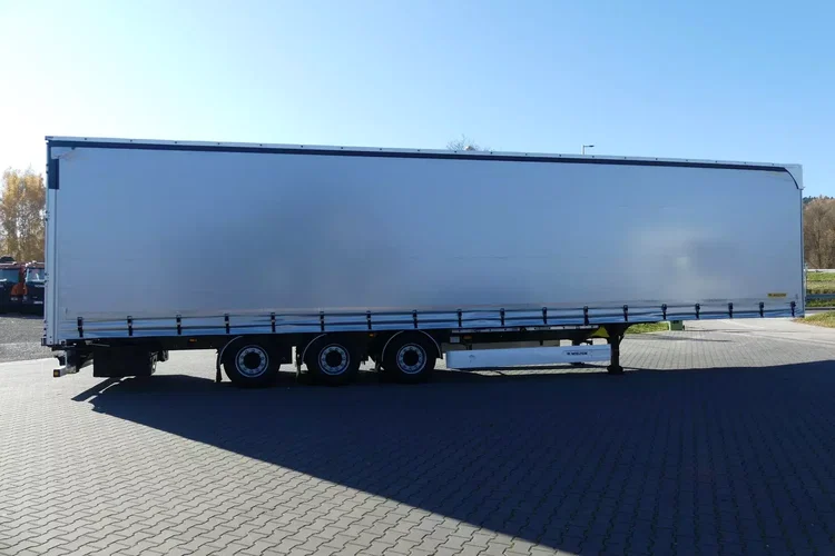 Wielton MEGA / FIRANKA / OŚ PODNOSZONA / DACH PODNOSZONY / zdjęcie 11