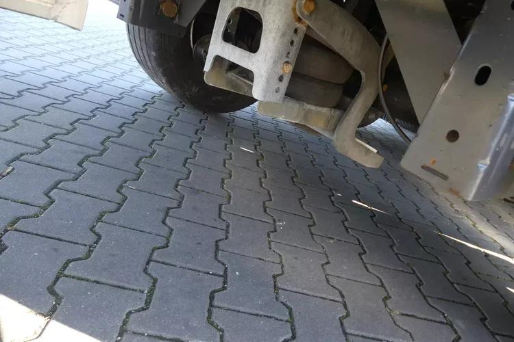 Wielton MEGA / FIRANKA / OŚ PODNOSZONA / DACH PODNOSZONY / zdjęcie 17