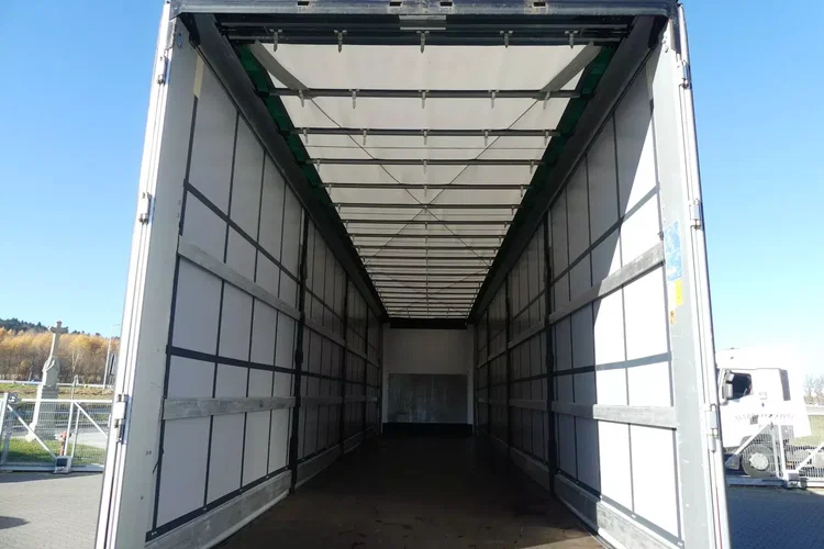 Wielton MEGA / FIRANKA / OŚ PODNOSZONA / DACH PODNOSZONY / zdjęcie 25