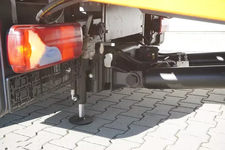 MAN TGX 26.500 6x2 E6 / NOWA Zabudowa laweta 8.75 m / oś skrętna zdjęcie 15